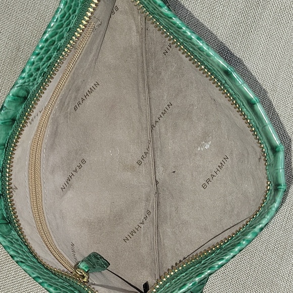 Brahmin Green Croc Embossed Leather Wristlet Clutch Purse - Picture 11 of 11